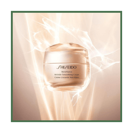 SHISEIDO BENEFIANCE WRINKLE SMOOTHING CREAM - opaque